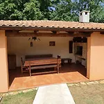 Sunny Garden With Pool * Loborika