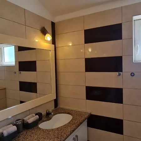 Sunny Garden With Pool * Loborika