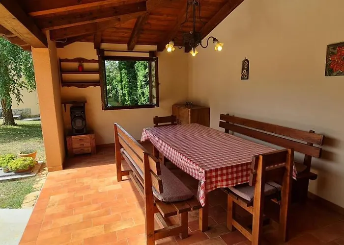 Villa Sunny Garden With Pool *